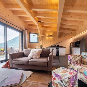  Chalet Le Fornay France